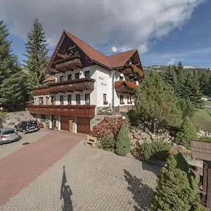 Martin & Kristyna Hotel